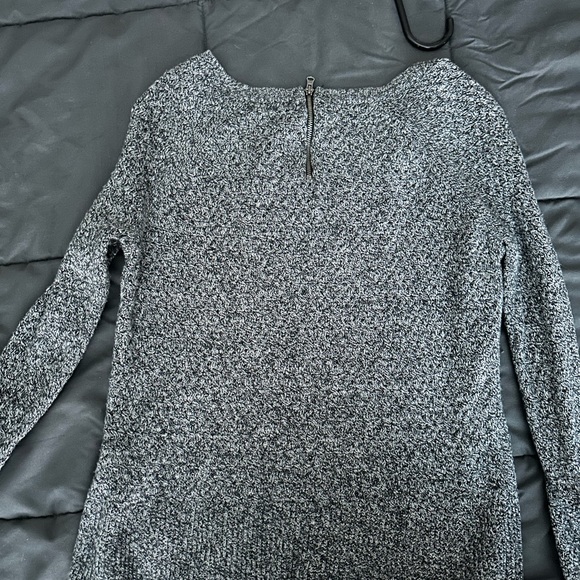 American Eagle Outfitters Wool Blend Heathered Zipper Back Sweater Size Medium - Picture 5 of 6